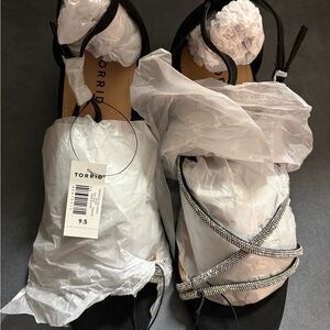 Torrid Black Open Toe Block Heels Women’s Size 9.5 NWT